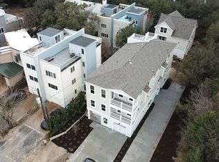 4723 Ocean View Ave, Virginia Beach, VA 23455