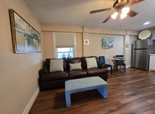 2202 71st St, Galveston, TX 77551