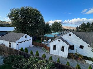 1218 Pershing St, Wenatchee, WA 98801