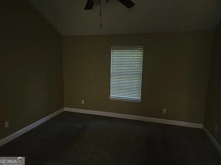 9376 Carnes Crossing Cir — Photo 12