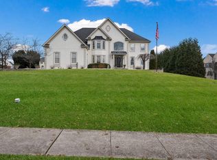 2121 Keystone Dr, Hatfield, PA