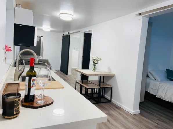 2440 Wickstrom Pl SW #A, Seattle, WA 98116