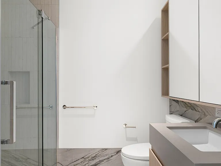 125 Chrystie St #202 — Photo 14
