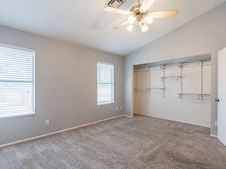 24-web-or-mls-Hartford-HD-24_04302024
