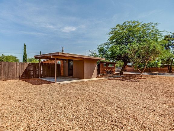 3rd image of 7416 E Calle Cuernavaca