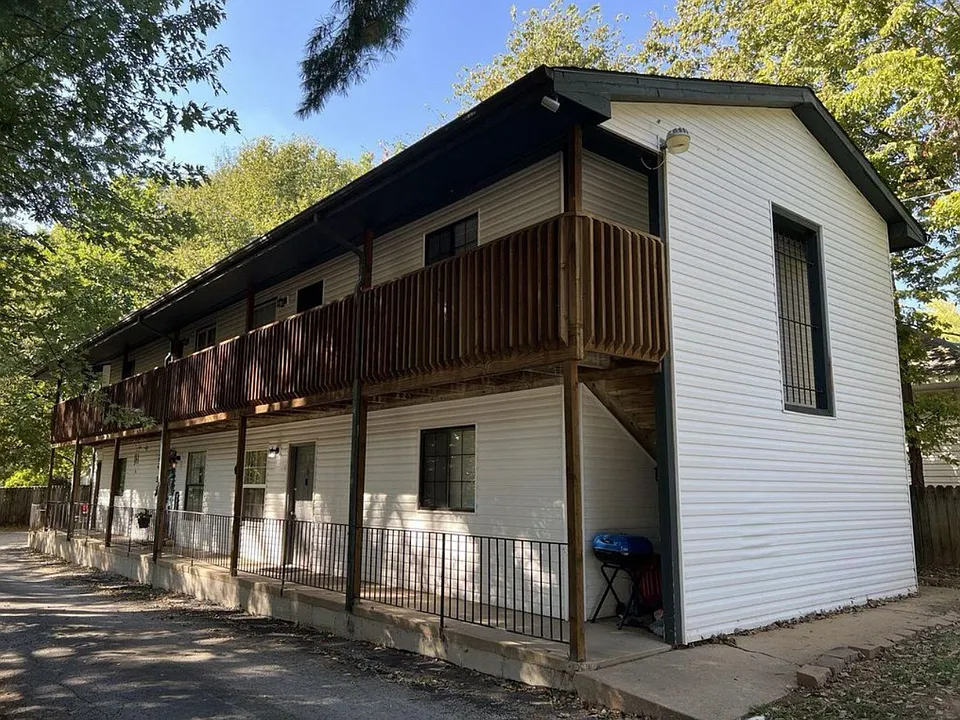 515 S New Ave #1-4