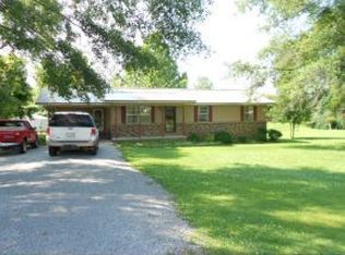 704 Edmondson Rd, Hanceville, AL 35077