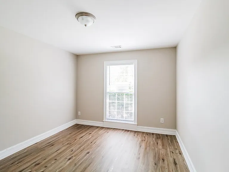 655 Timber Ives Dr — Photo 14