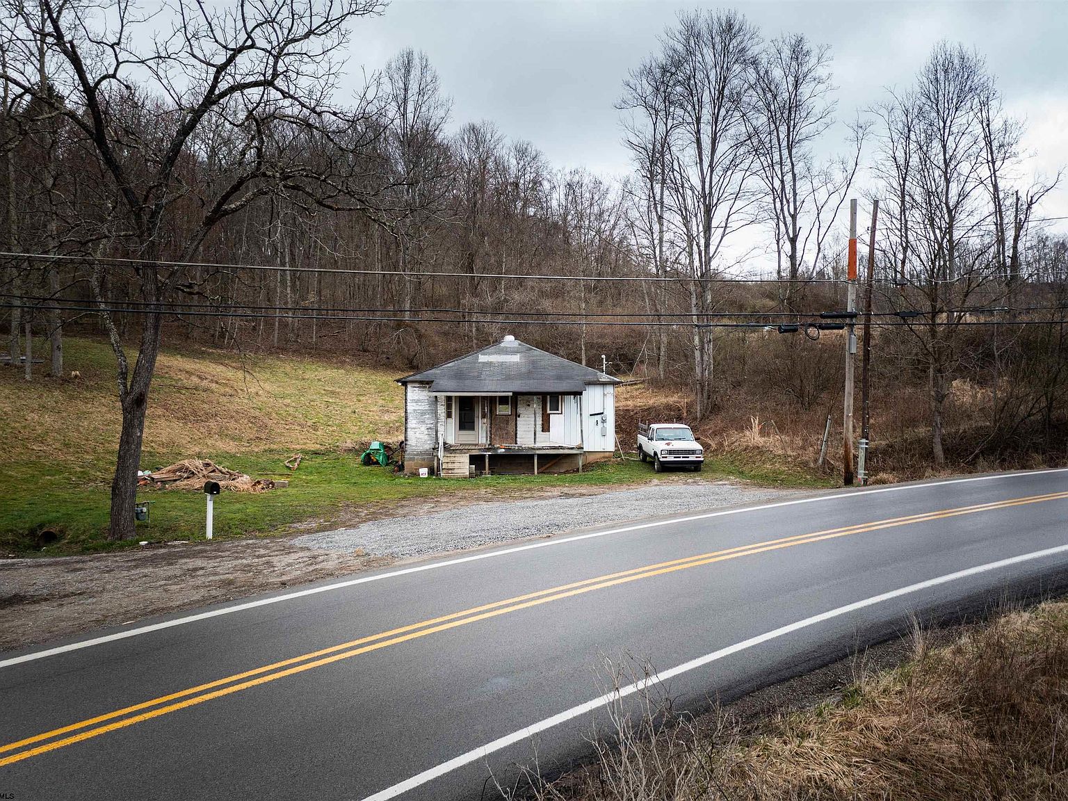 1382 Main St, Lumberport, WV 26386 Zillow