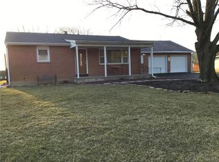 2445 Farmersville Rd, Bethlehem, PA 18020