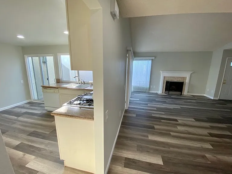 7084 Island Village Dr — Photo 24