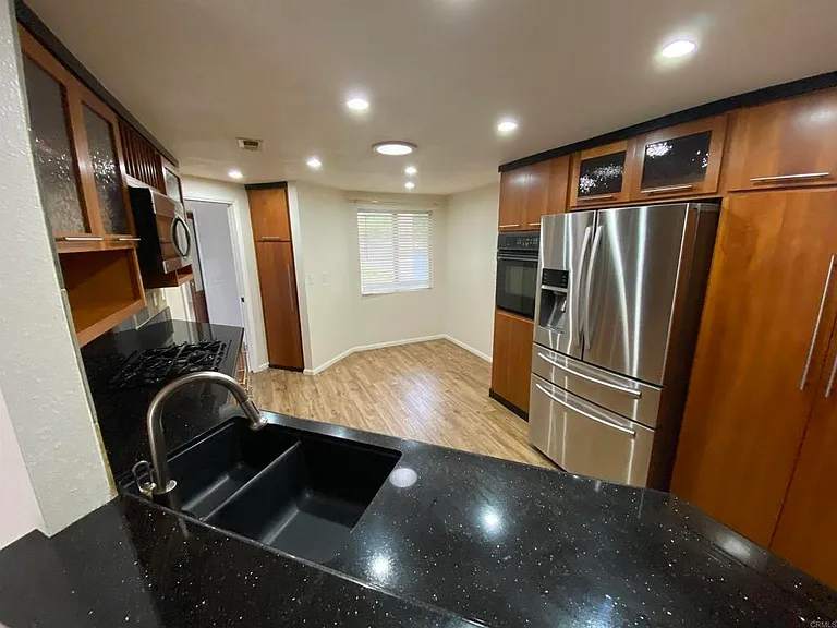 1705 Muirfield Gln — Photo 38