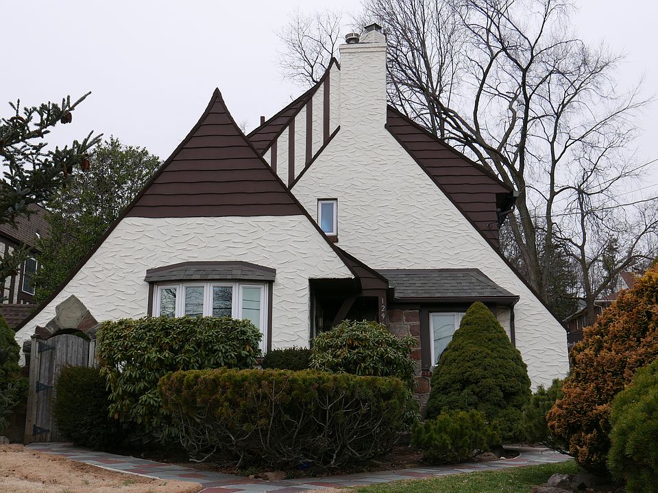 Beautiful Tudor Colonial 