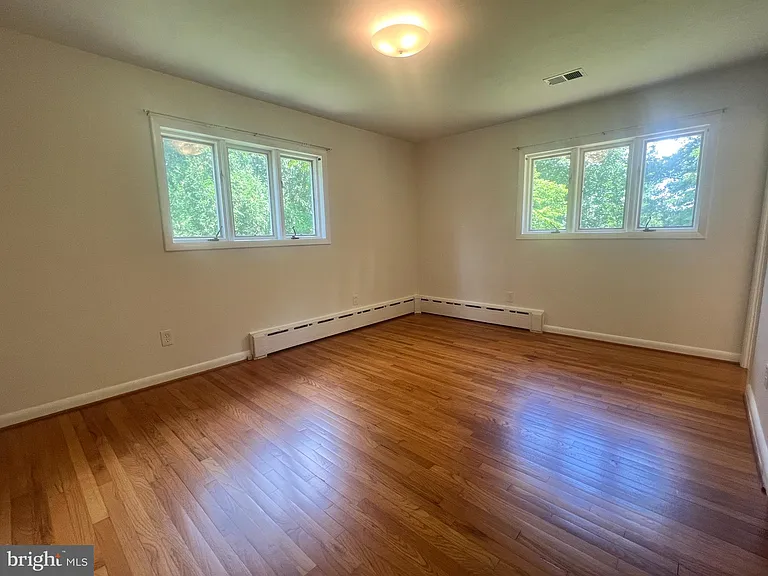 12405 Shafer Ln — Photo 20