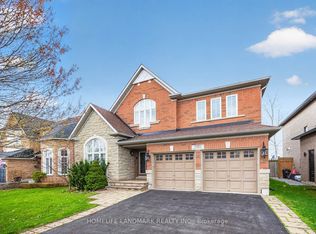 2481 Whistling Springs Cres, Oakville, ON L6M5G3