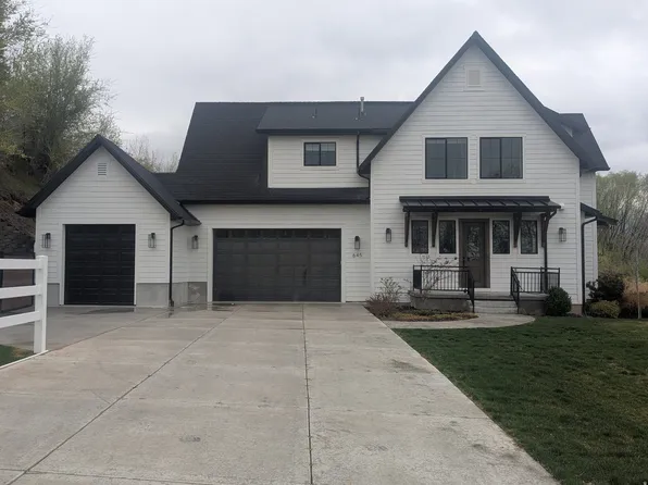 645 S Arts Park Way E, Springville, UT 84663