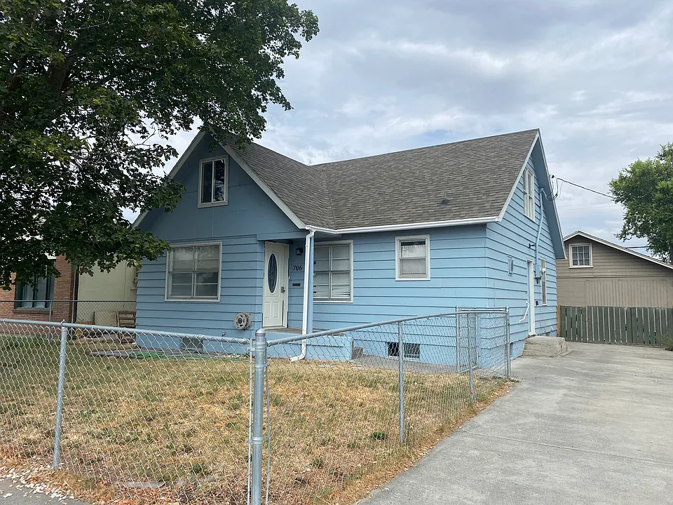 706 W 4th Ave