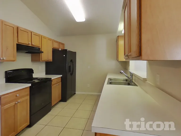 4196 Jillian Dr — Photo 8