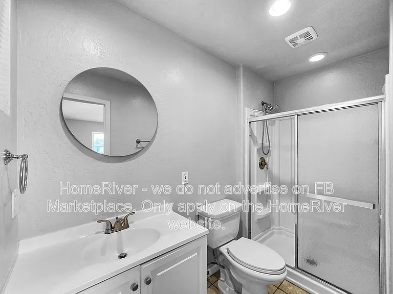 1955 N Robson — Photo 10