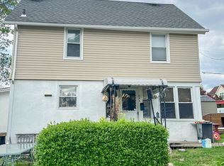 65A Steamboat Rd, Great Neck, NY 11024