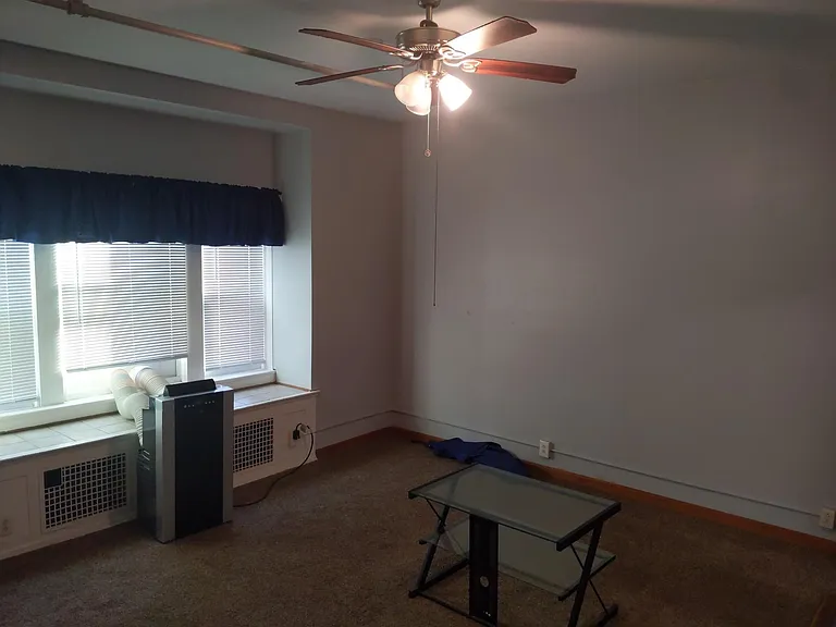 2456 Delaware Ave #3 — Photo 5