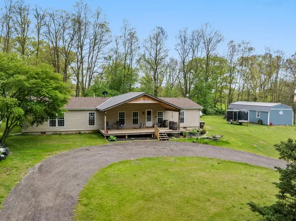 14148 Peckham Rd, Parma, MI 49269