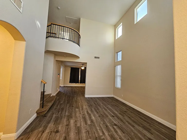 3520 Mountain Park St — Photo 8