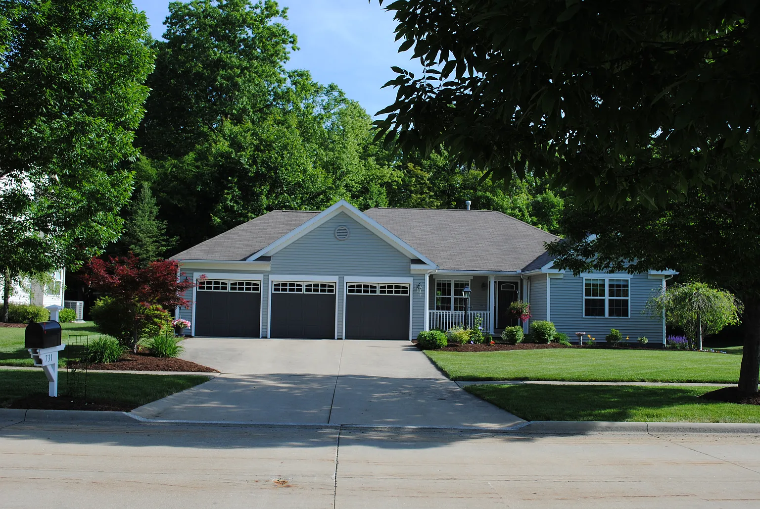 731 Savannah Trl photo 1