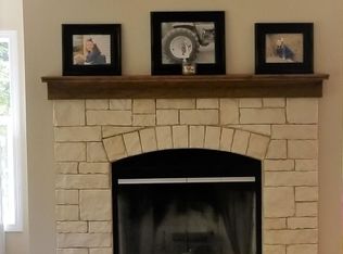 4195 Log Lake Rd, Holt, FL 32564