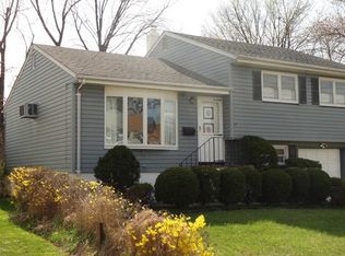 170 Palmer Ter, Wood Ridge, NJ 07075