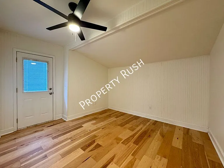 4521 Balcomb St #4523 — Photo 14