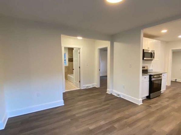 802 Cadillac St