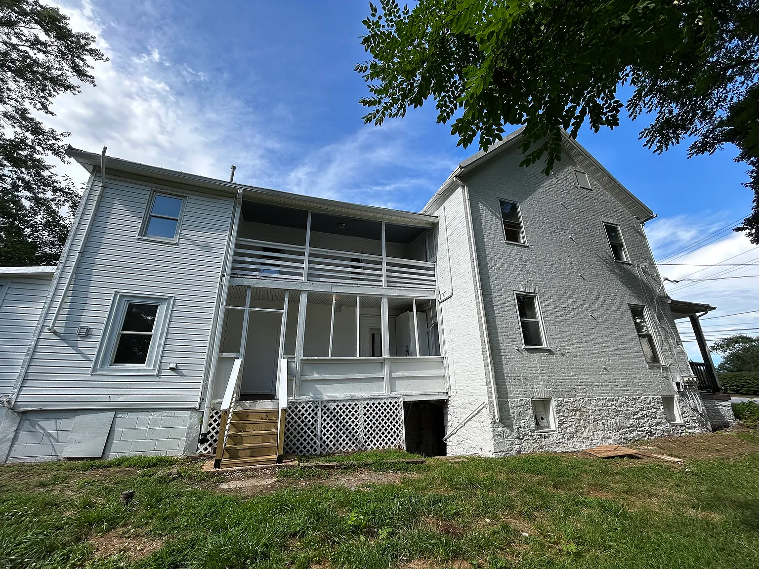 2 bed, 1680 sqft, $1,500 — Photo 1