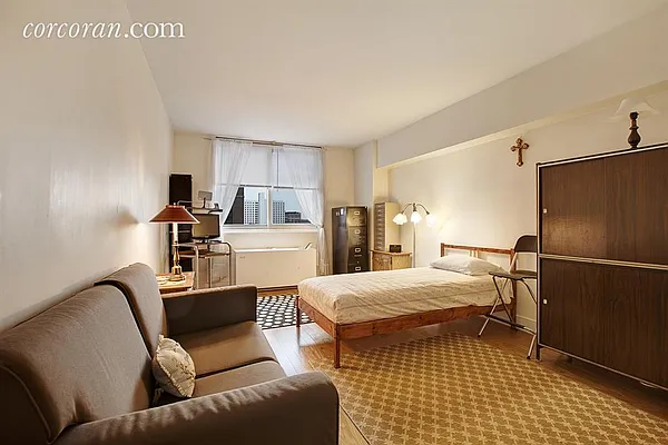 Sold by Corcoran | media 4