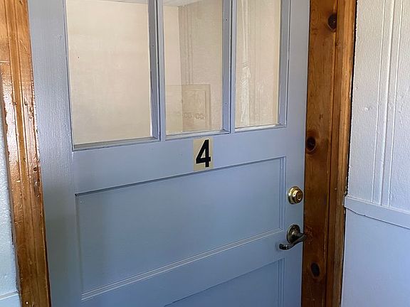 4th image of 458 3rd St NE APT 4