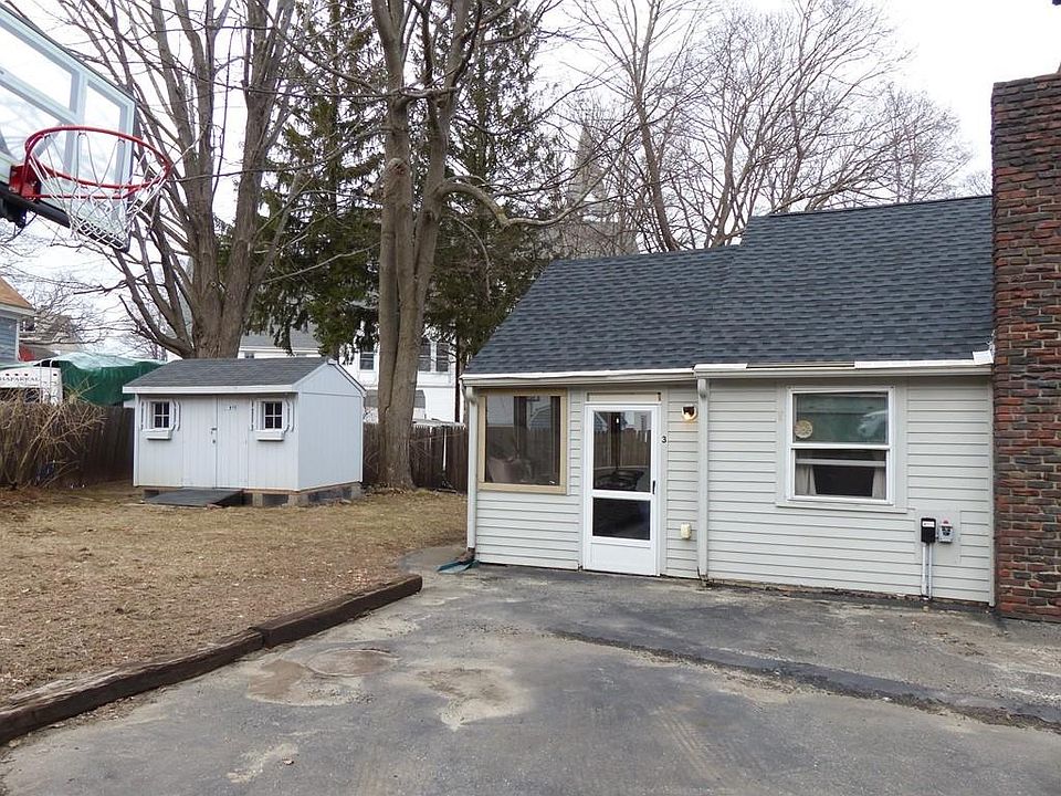 17 Andover St, MA 01833 Zillow