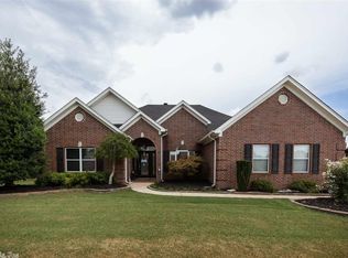 5216 Murifield Dr, Benton, AR 72019