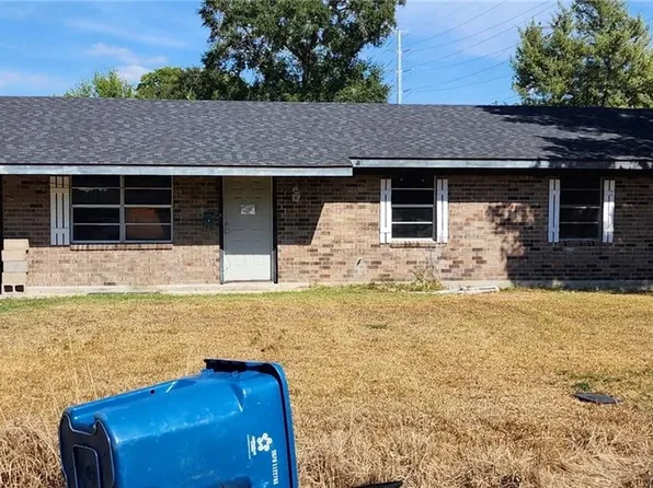 1402 Cary Ave, Jennings, LA 70546