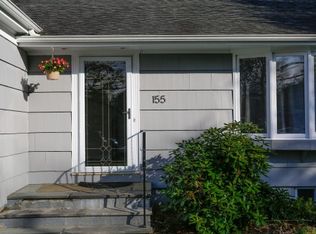 155 Godfrey Rd, Fairfield, CT 06825