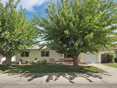 1015 Holly Dr, Lodi, CA, 95240