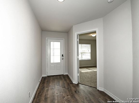 5th image of 13035 Minuet Ln
