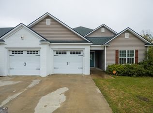 4052 Glen Laurel Dr E, Valdosta, GA 31605