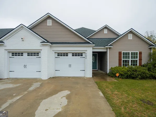 4052 Glen Laurel Dr E, Valdosta, GA 31605