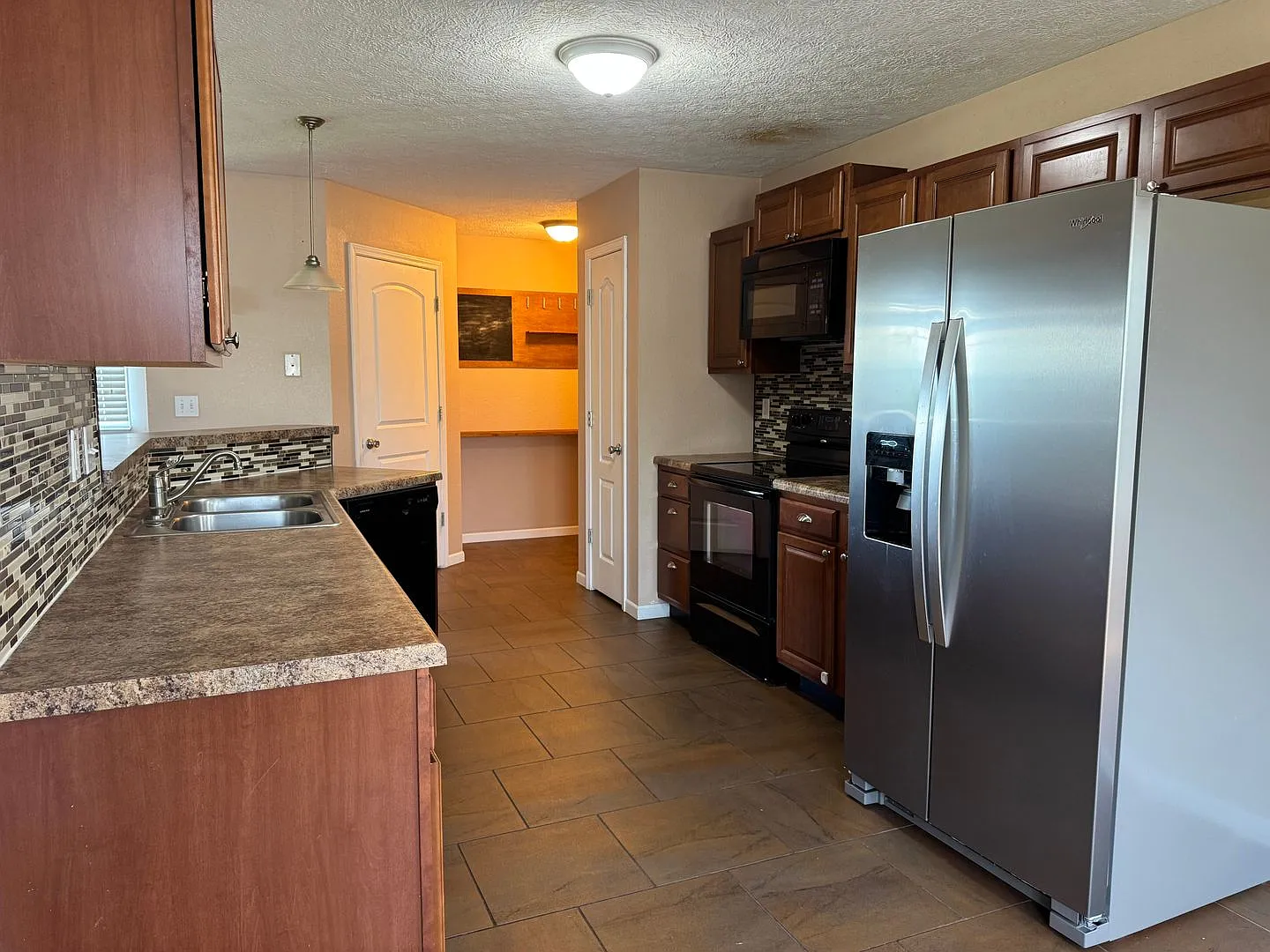 4 Bedroom House in Dixon, MO for Rent! — Photo 4