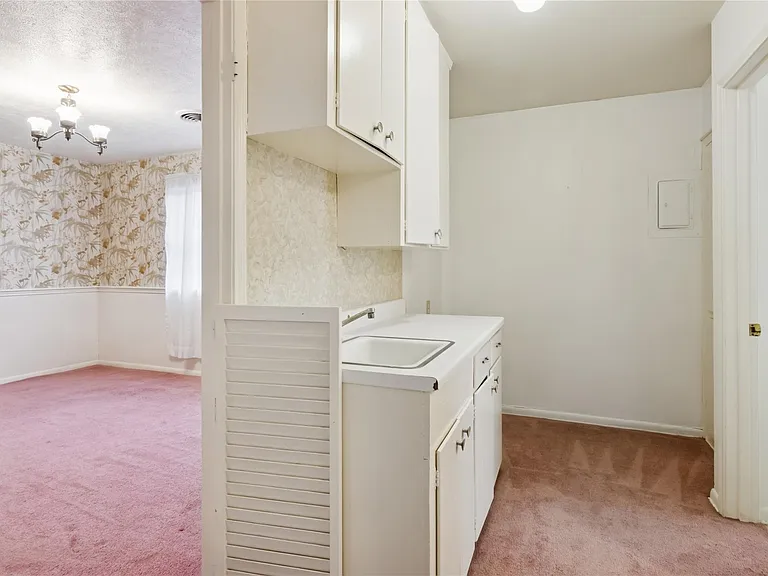 2303 Kipling St — Photo 16