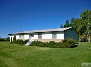 2731 N 3325 W, Moore, ID 83255