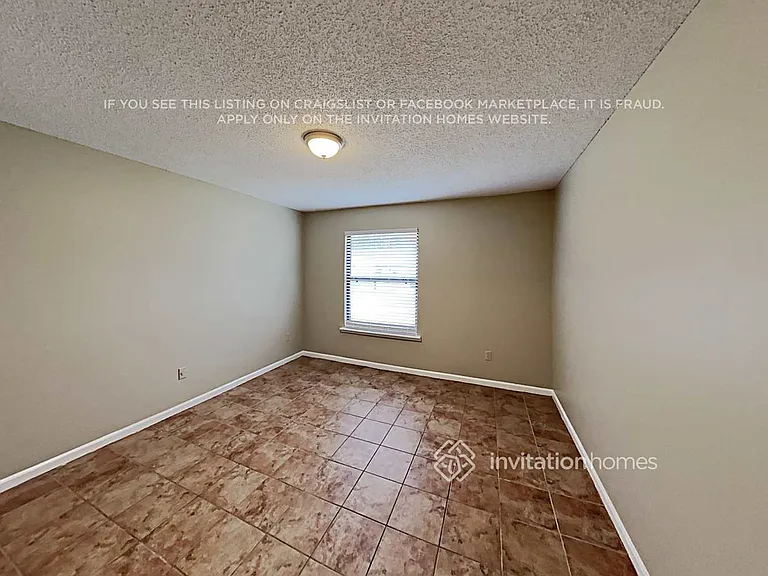 11069 Reading Rd — Photo 11