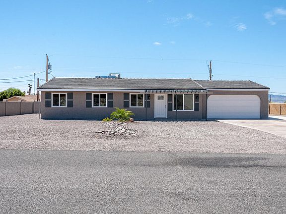 3rd image of 3320 Arrowwood Dr