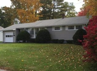 3 Pineview Rd, Dudley, MA 01571