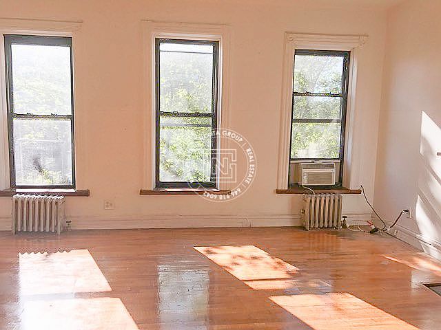 1st image of 2286 A C Powell Blvd